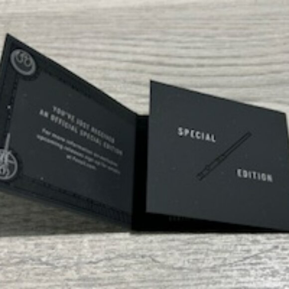 Fossil Unisex Special Edition Star Wars R2-D2 Watch - Picture 5 of 8